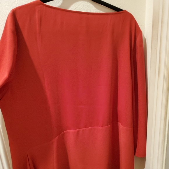 Blouse - Picture 2 of 9